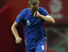 凯恩连续十五场比赛得分超过刷新纪录，瑞士队不断突破！