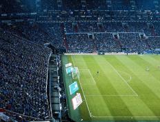 包含足总杯八强战对决在即！多特蒙德演练定位球，休斯顿火箭密集防守应对的词条